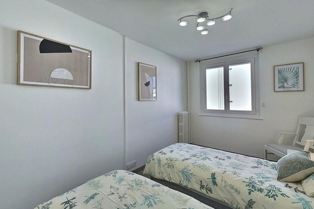 Le Voltaire - Balcon - 2 Chb - 3 Lits - 2 Min Gare Et Cente-Ville - Mon Groom Troyes Dış mekan fotoğraf