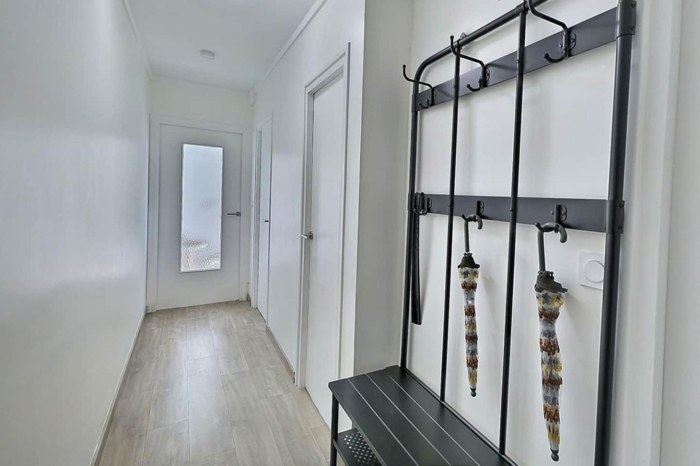 Le Voltaire - Balcon - 2 Chb - 3 Lits - 2 Min Gare Et Cente-Ville - Mon Groom Troyes Dış mekan fotoğraf